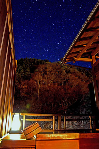露天風呂からの星空